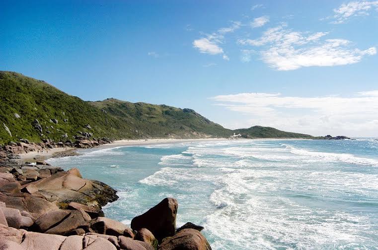 Praia da Galheta é uma das melhores praias de Florianópolis