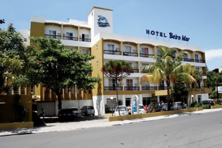 Hotel Beira Mar em Itapema