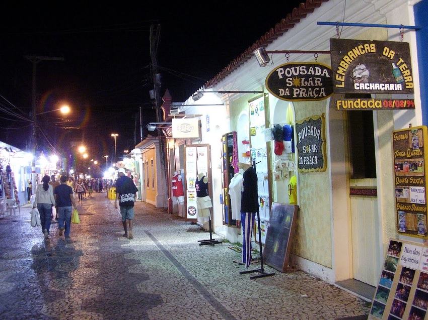 Passarela do Álcool em Porto Seguro