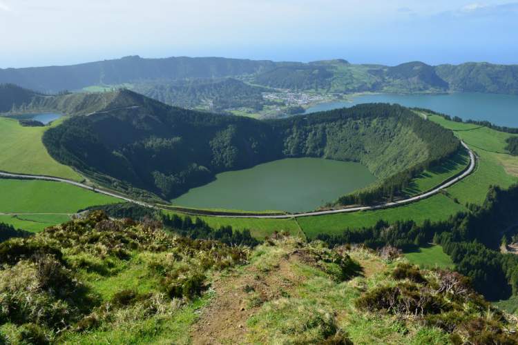 Açores em Portugal é um dos destinos subestimados de lua de mel que vão te conquistar