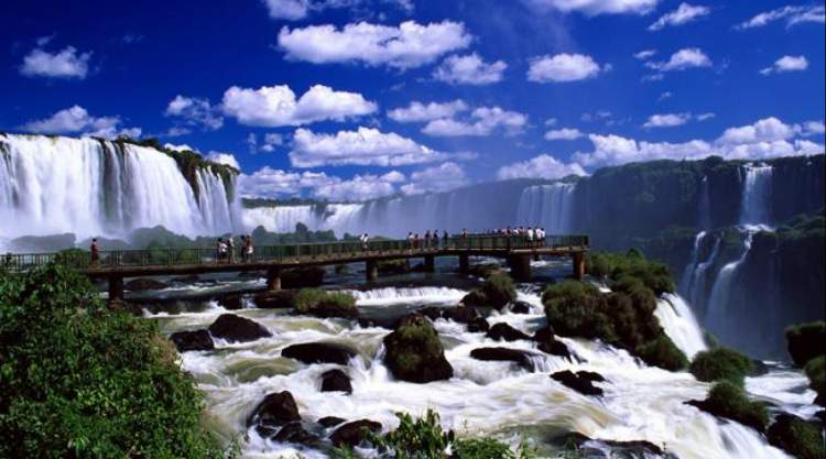 Foz do Iguaçu é um dos lugares mais divertidos para viajar com crianças