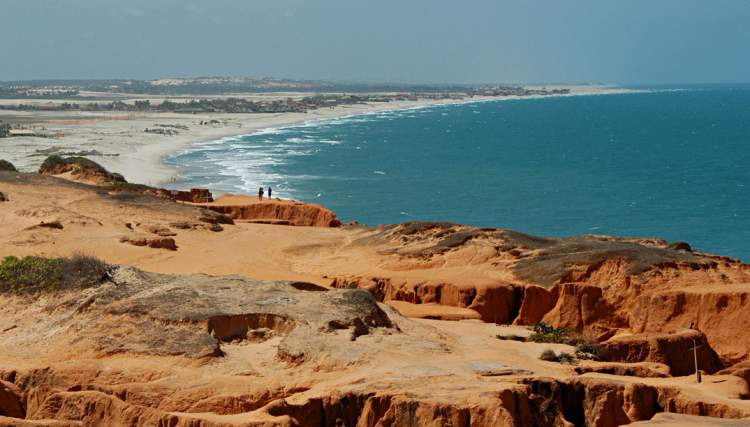 Beberibe, Ceará possui praia com as hospedagens mais baratas 