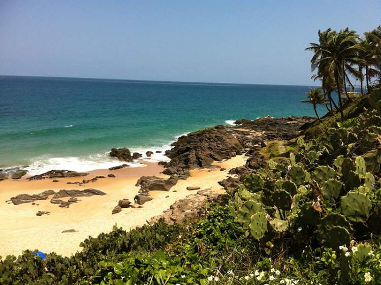 Praia do Buracão é uma das praias mais bonitas de Salvador