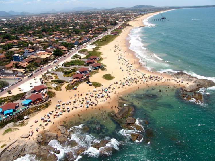 Rio das Ostras, Rio de Janeiro possui praia com as hospedagens mais baratas 