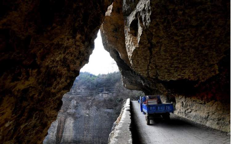 Túnel de Guoliang, Taihang, China é uma das estradas maravilhosas