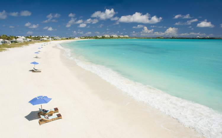 Cable Beach em New Providence Island, é uma das praias mais paradisíacas do Caribe