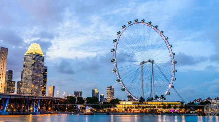 Singapore Flyer é um dos pontos turísticos de Singapura