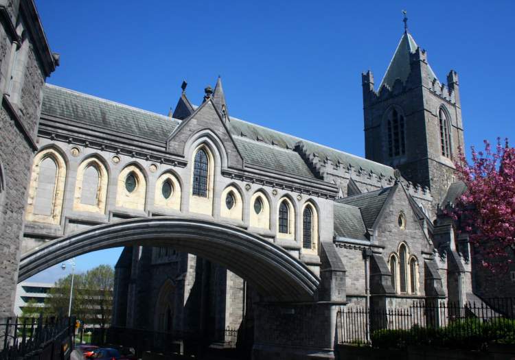 Dublin na Irlanda é uma das cidades medievais que farão você viajar de volta no tempo
