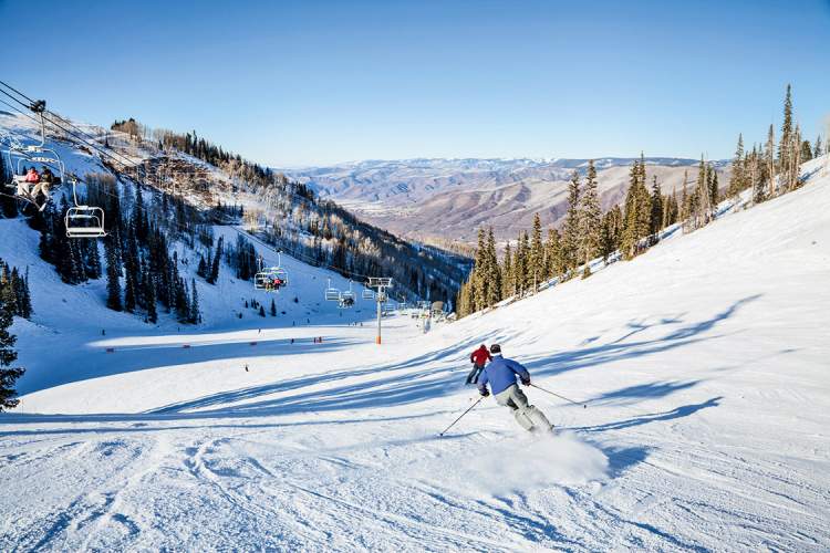 Aspen, Colorado nos Estados Unidos é um dos melhores destinos para esquiar