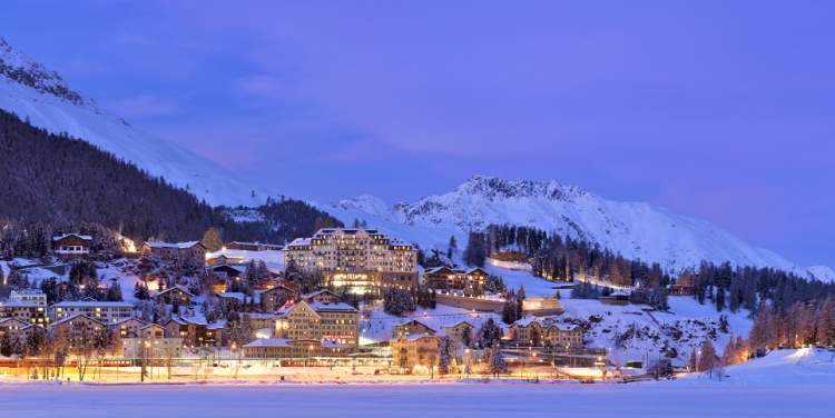 St. Moritz na Suíça é um dos melhores destinos para esquiar