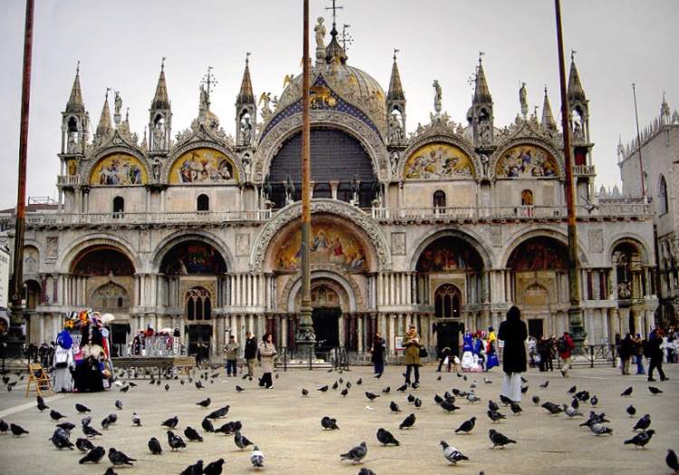 Basílica de São Marcos é uma das atrações gratuitas em Veneza