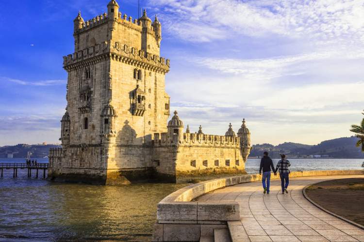 Conhecer a Torre de Belém é um dos motivos para viajar para Lisboa
