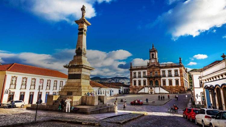 Ouro Preto é um dos destinos no Brasil baratos para viajar nas férias