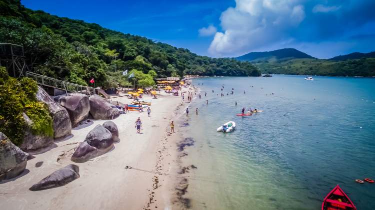 Ilha de Porto Belo é um dos destinos baratos para viajar nas férias de Dezembro