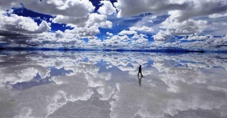 Salar de Uyuni na Bolívia é um dos lugares mais lindos do mundo