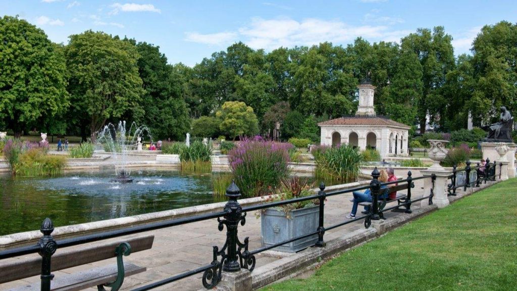 Os jardins italianos no Hyde Park é um dos pontos turísticos para visitar em Londres