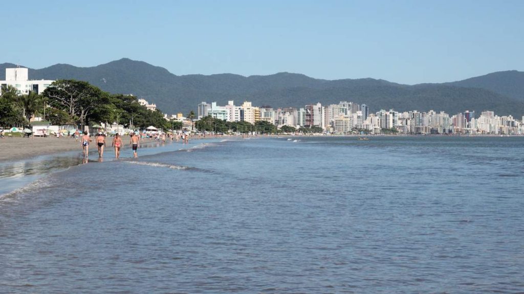 Praia do Perequê em Porto Belo - Santa Catarina