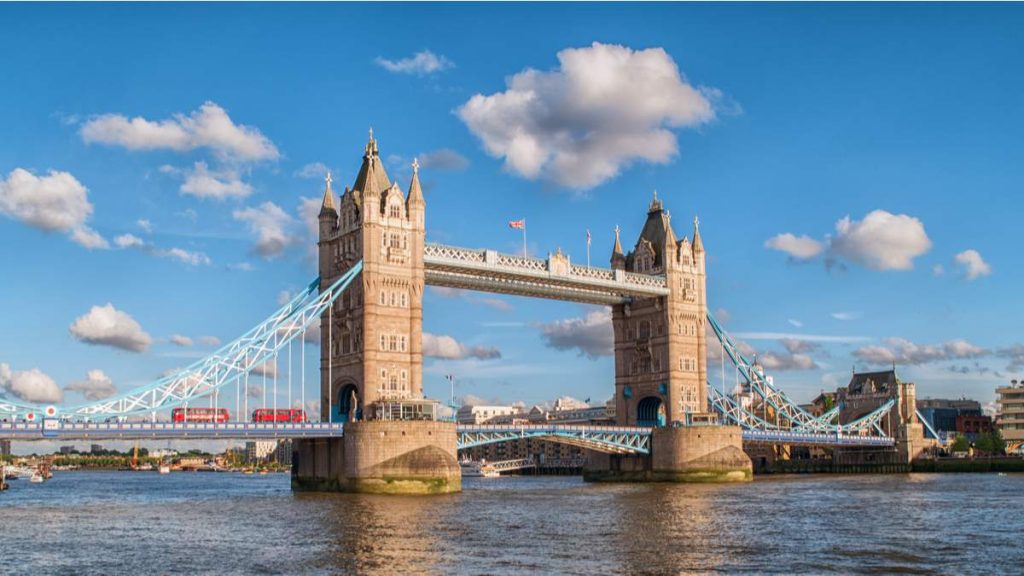 Tower Bridge é um dos pontos turísticos para visitar em Londres