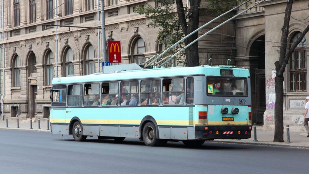 trólebus - Transporte público em Bucareste, Romênia.